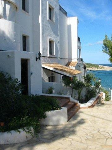 Es Grop Apartments Portinatx Exterior photo